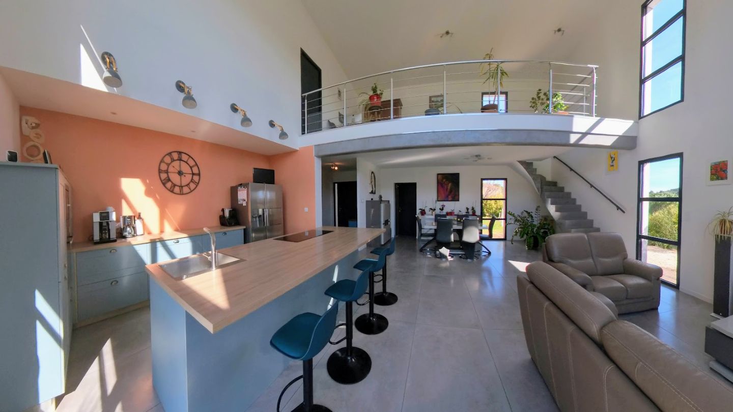 Villa d'architecte à vendre  - 5 pièce(s) - 175m2 - Escales (11200)