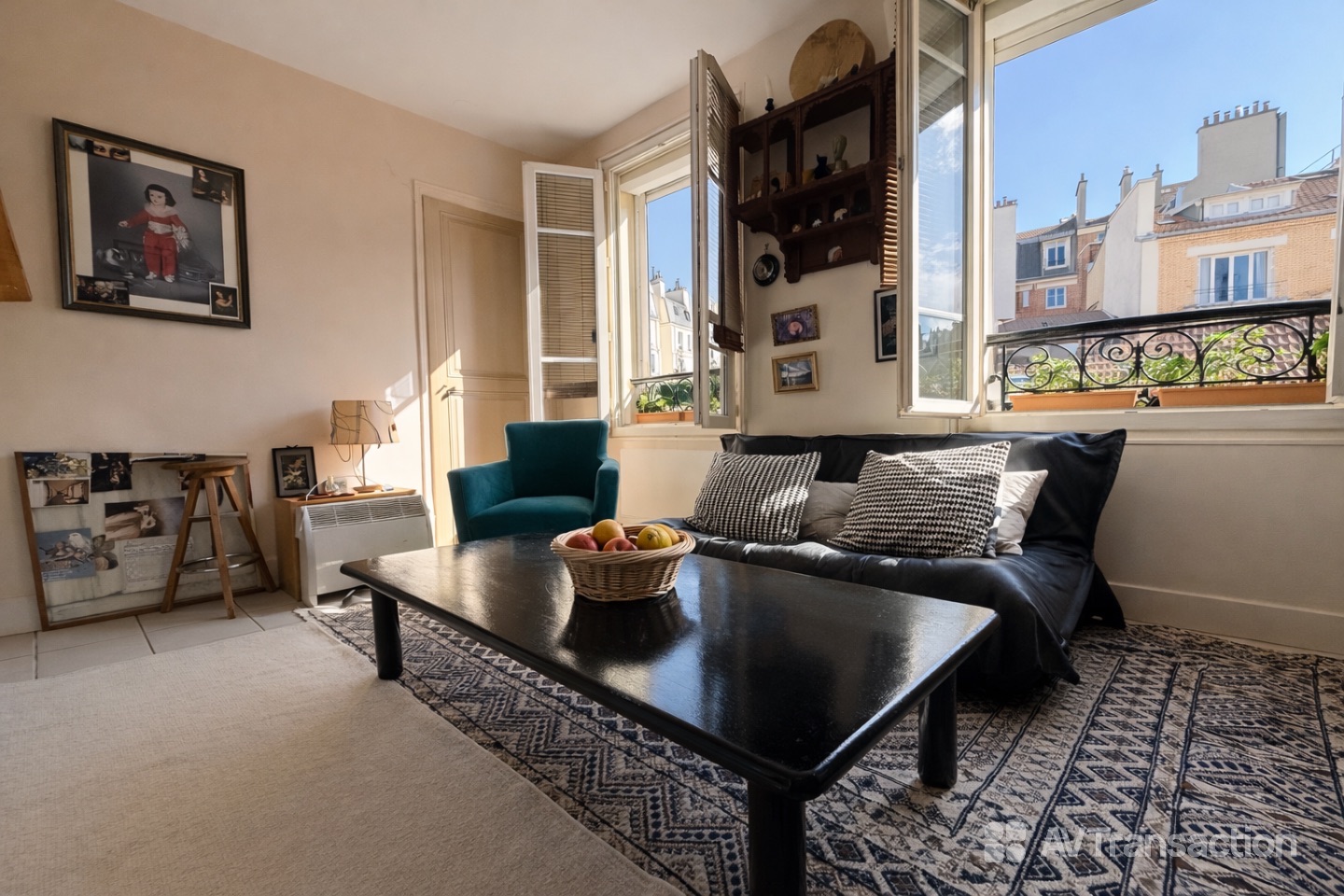 Dernier étage 3 pièces 50m² Quartier Saint James/Madrid