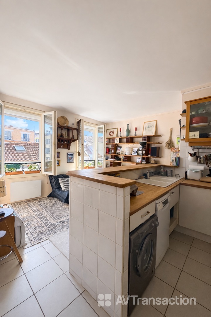 Appartement à vendre  - 3 pièce(s) - 50.4m2 - Neuilly-sur-seine (92200)