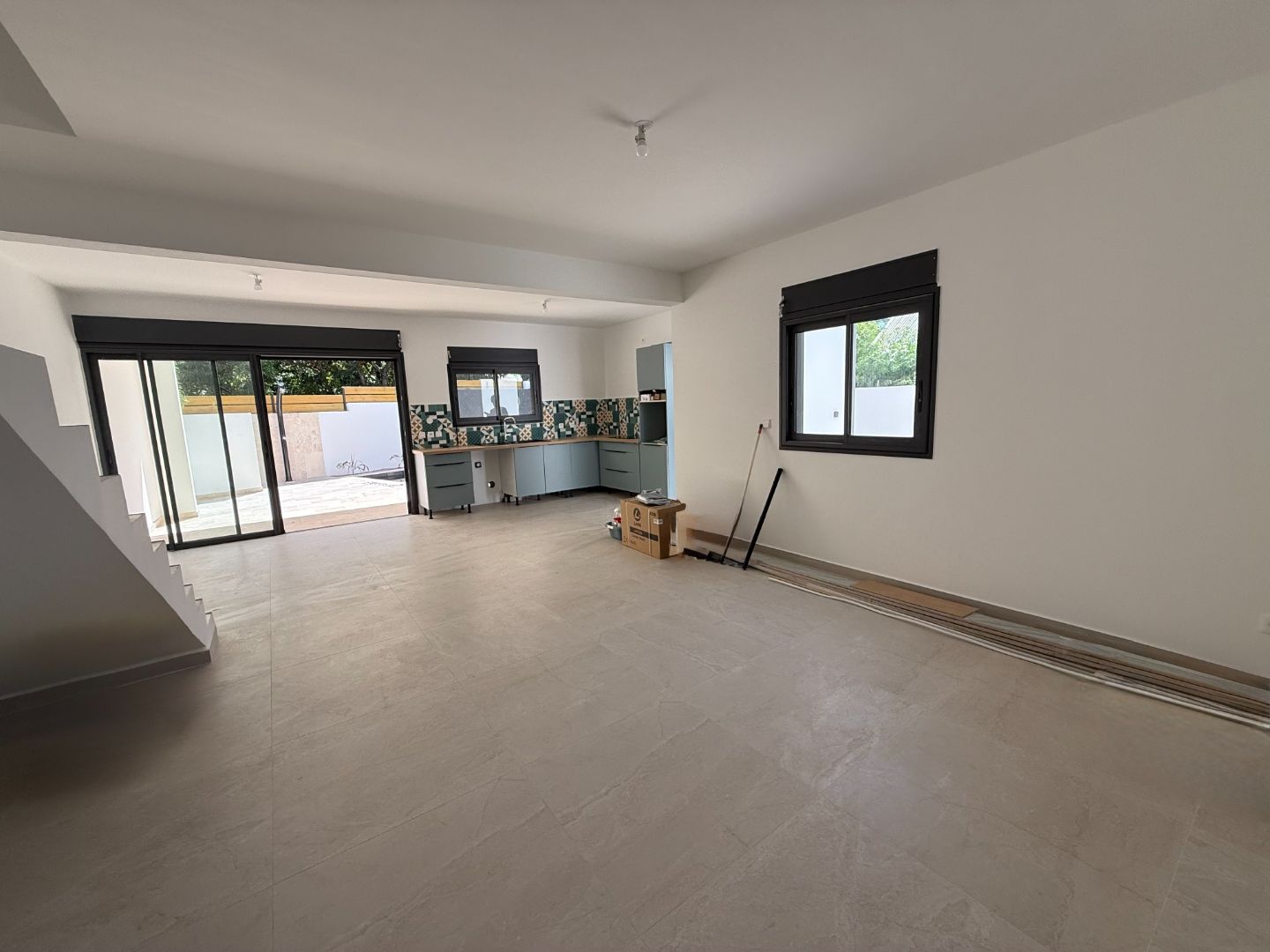 Maison à louer  - 5 pièce(s) - 120m2 - Bois D'olives (97410)