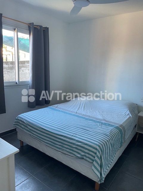 Maison à louer  - 5 pièce(s) - 120m2 - Saint-pierre (97410)