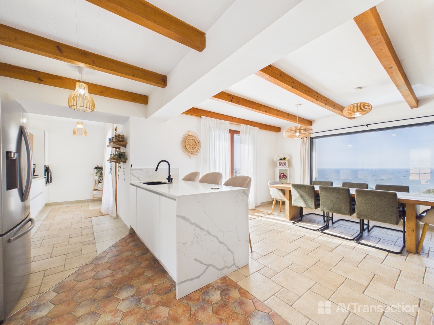 Maison à vendre  - 6 pièce(s) - 202m2 - Résidences Du Golfe De Lava (20167)