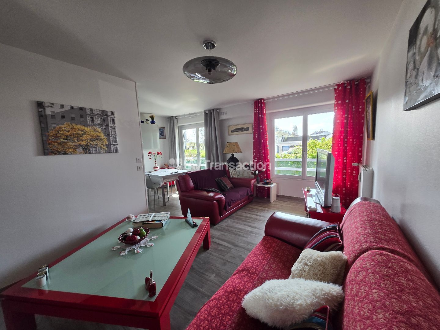 Bel appartement de plain pied avec cave