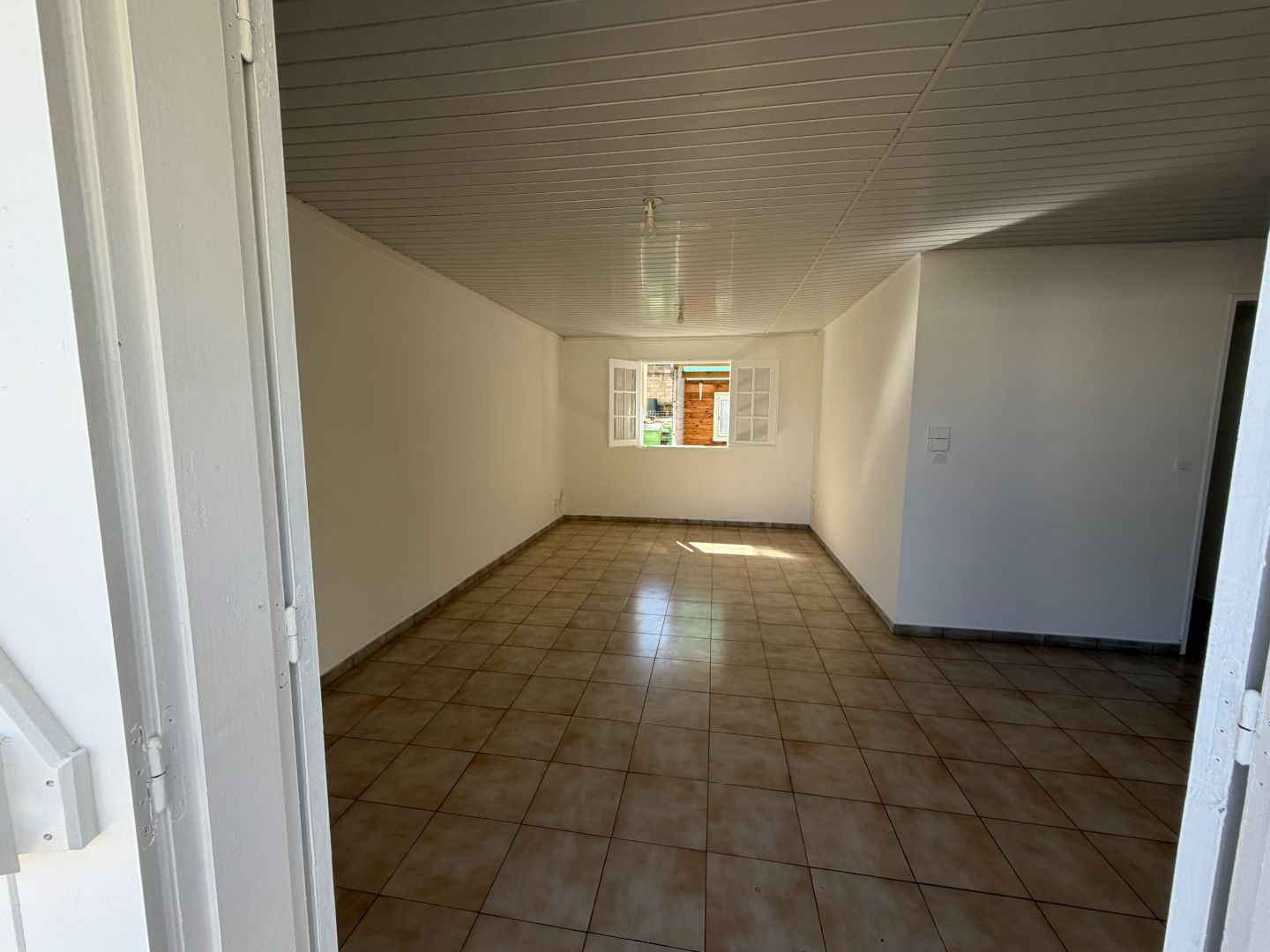 MONT VERT LES BAS MAISON F4 A LOUER