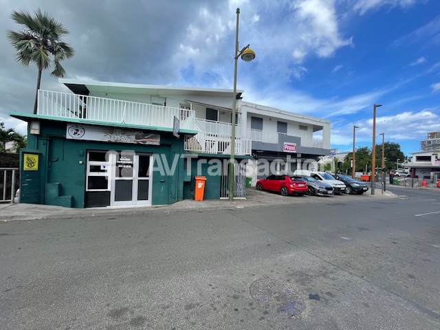 Immeuble à vendre  - 600m2 - Etang-salé Les Hauts (97427)