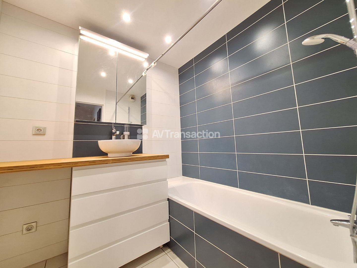 Appartement à vendre  - 3 pièce(s) - 70m2 - Villeurbanne (69100)