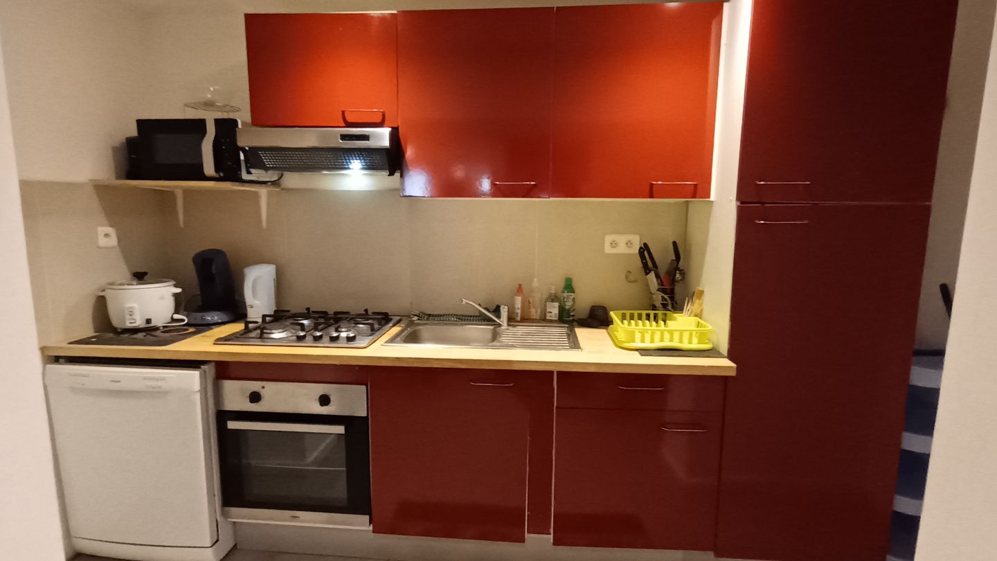 Maison à louer  - 4 pièce(s) - 75m2 - Saint-denis (97400)