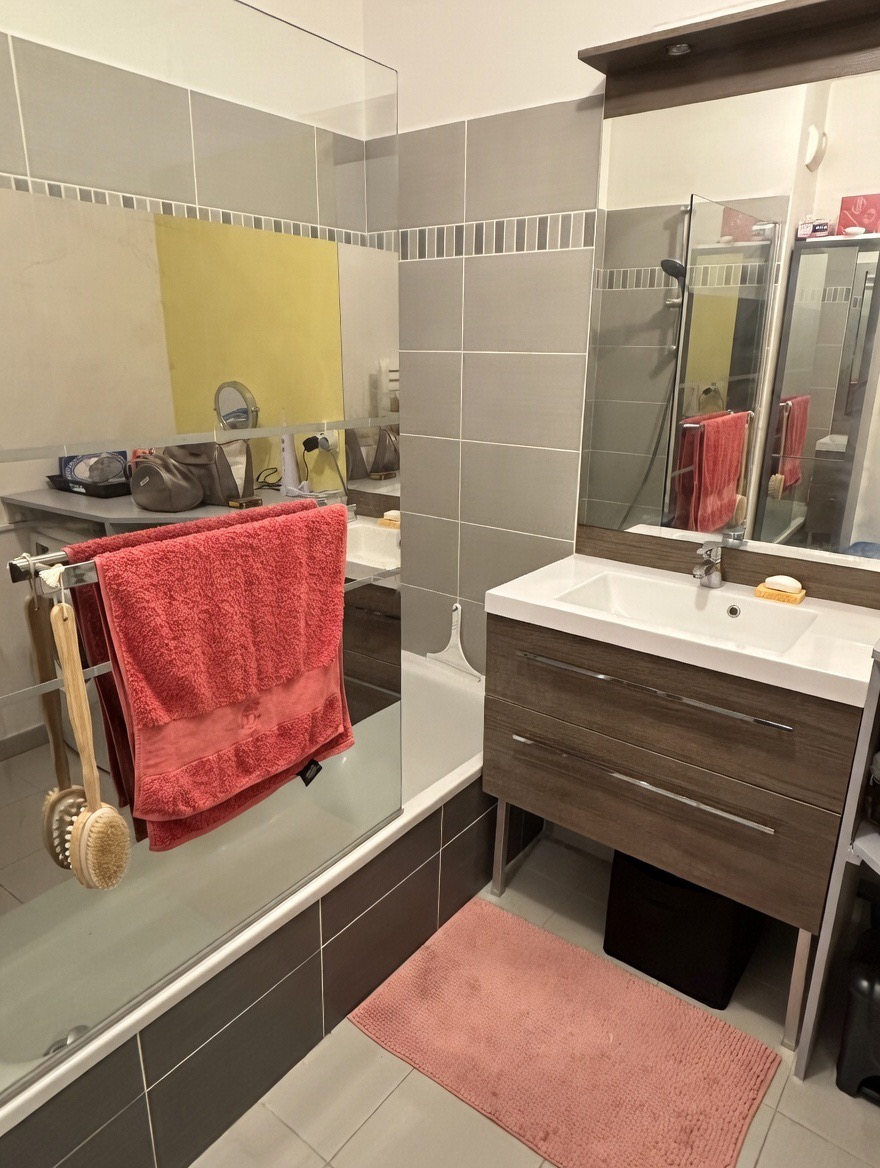 Appartement à vendre  - 3 pièce(s) - 58m2 - Roquebrune-sur-argens (83520)