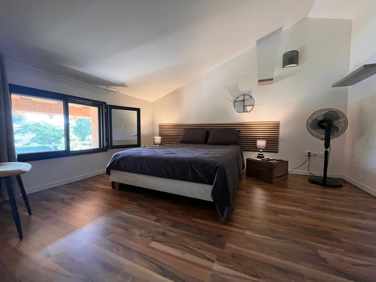 Maison à vendre  - 8 pièce(s) - 253m2 - Châtillon-sur-chalaronne (01400)