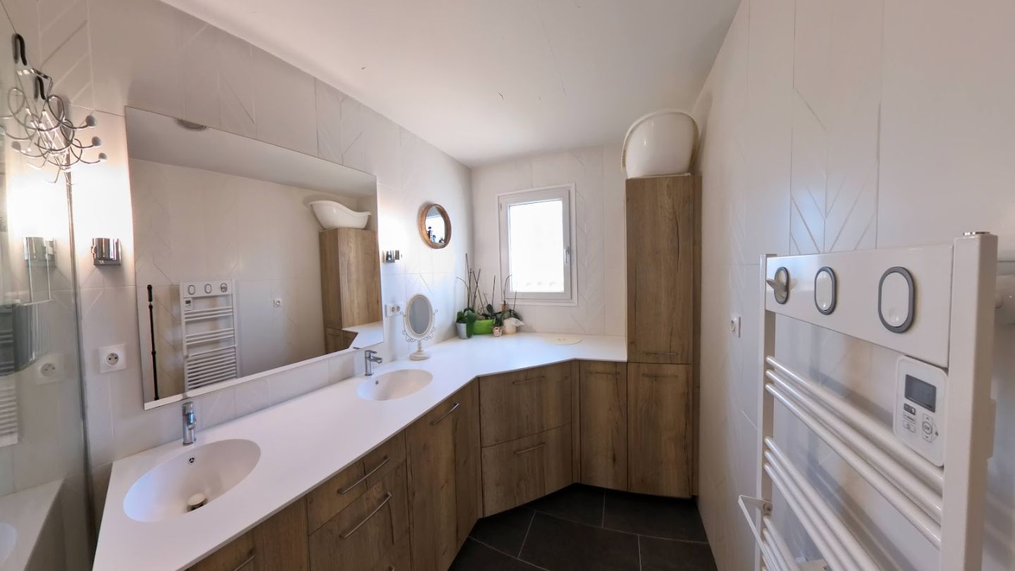 Villa à vendre  - 4 pièce(s) - 97m2 - Tourouzelle (11200)