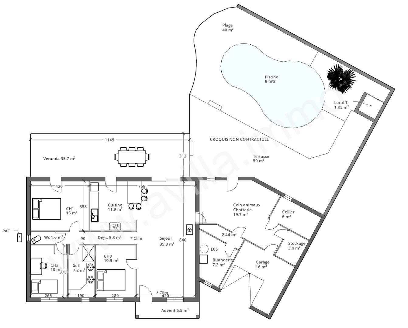 Villa vue dégagée, piscine, garage et jardin