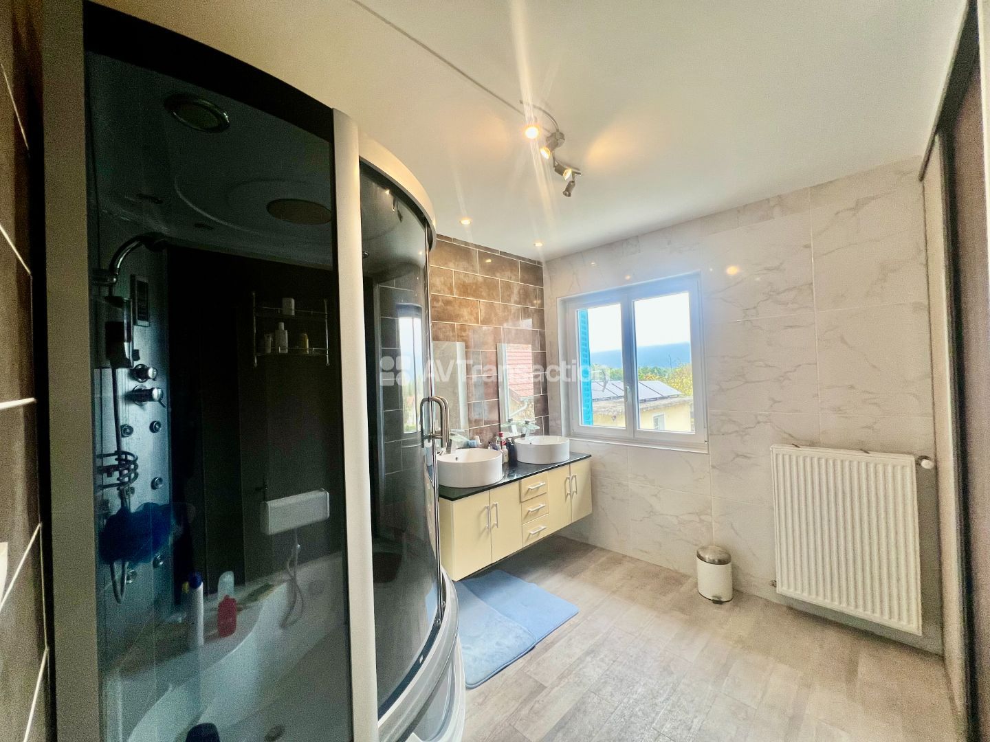 Maison de village à vendre  - 6 pièce(s) - 150m2 - Yenne (73170)