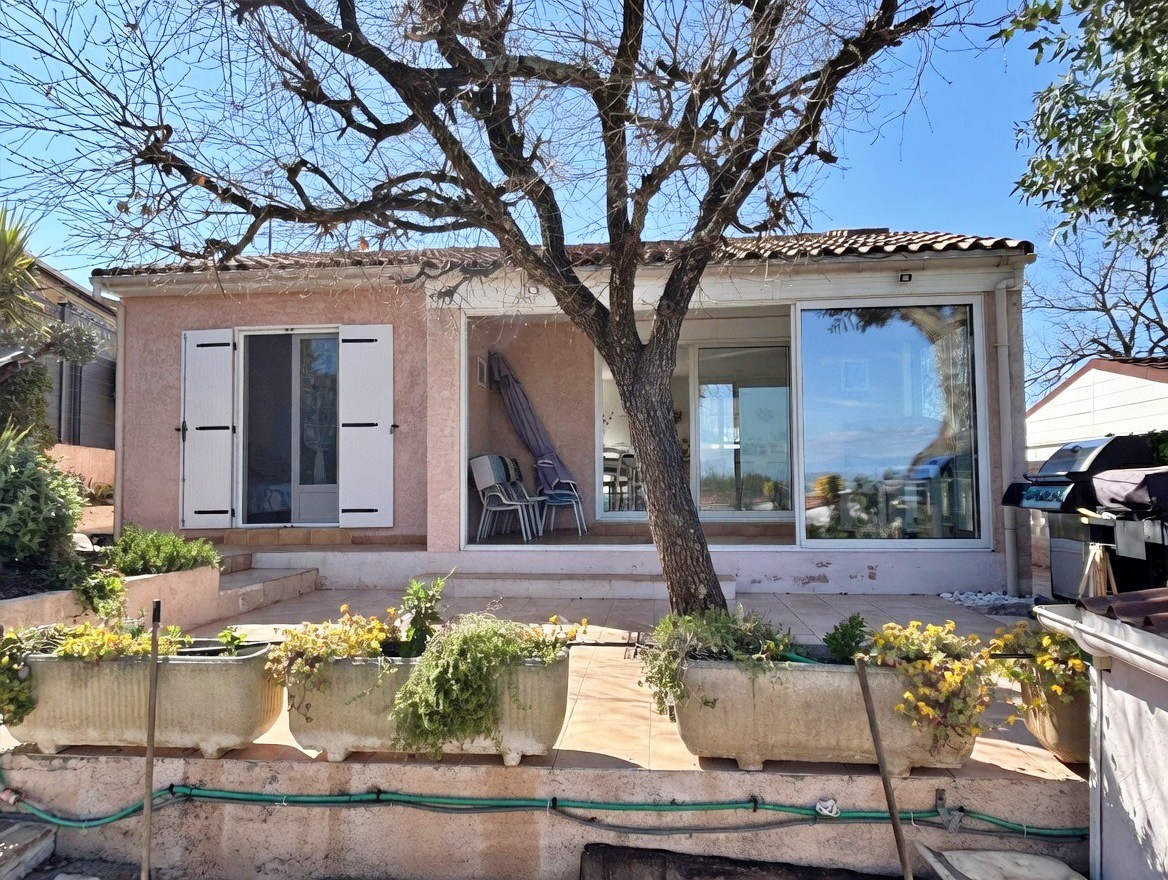 Maison à vendre  - 3 pièce(s) - 63m2 - Roquebrune-sur-argens (83520)