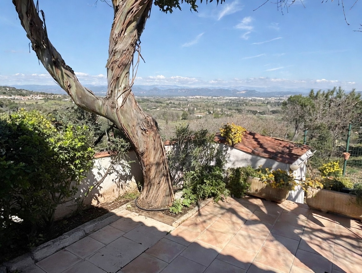 Maison à vendre  - 3 pièce(s) - 65m2 - Roquebrune-sur-argens (83520)