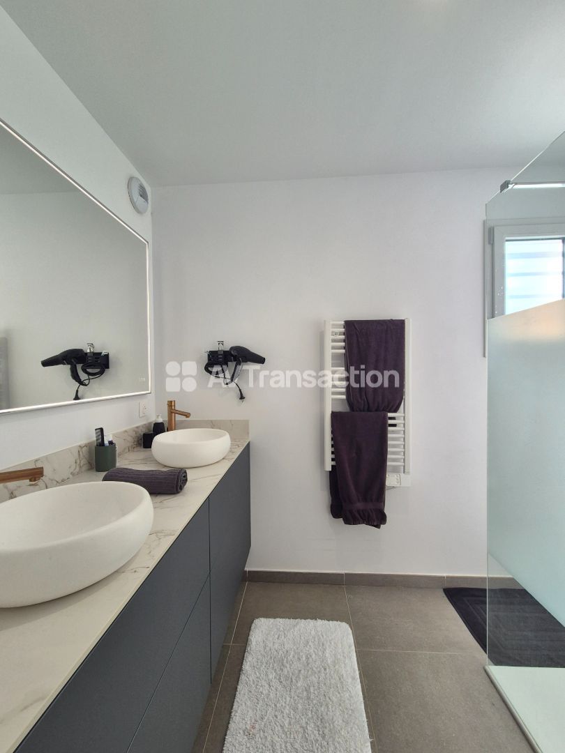 Maison à vendre  - 4 pièce(s) - 95m2 - Sainte-maxime (83120)