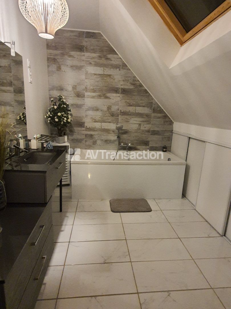 Maison à vendre  - 6 pièce(s) - 169m2 - Darnétal (76160)