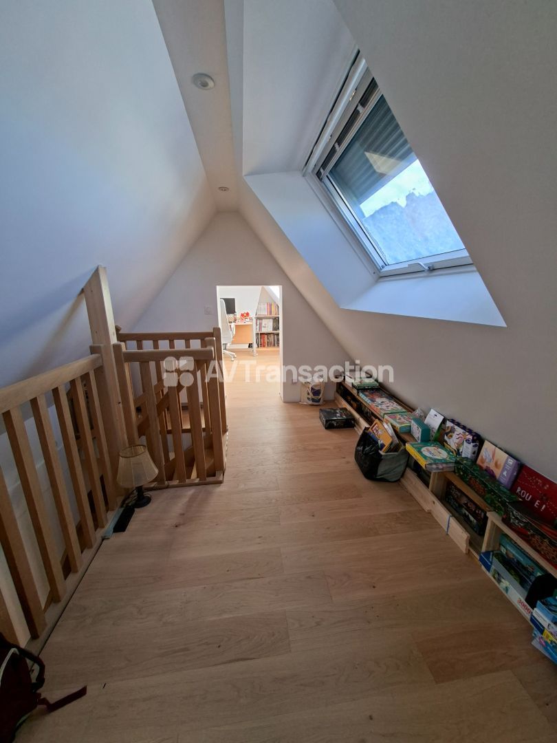 Maison à vendre  - 8 pièce(s) - 171m2 - Le Mesnil-esnard (76240)