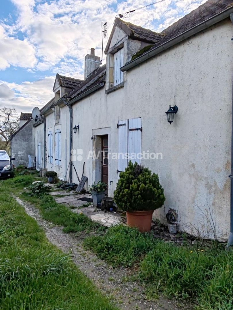 Maison à vendre  - 6 pièce(s) - 127m2 - L'homme (18200)