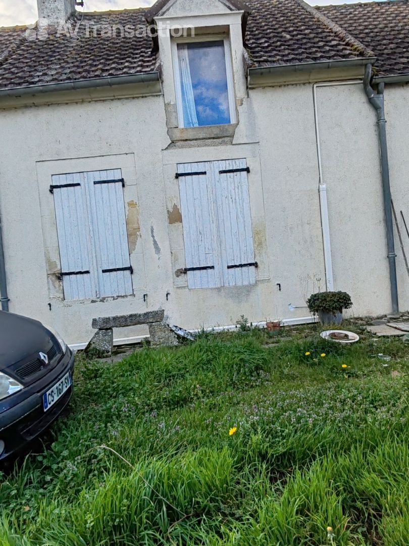 Maison à vendre  - 6 pièce(s) - 127m2 - L'homme (18200)