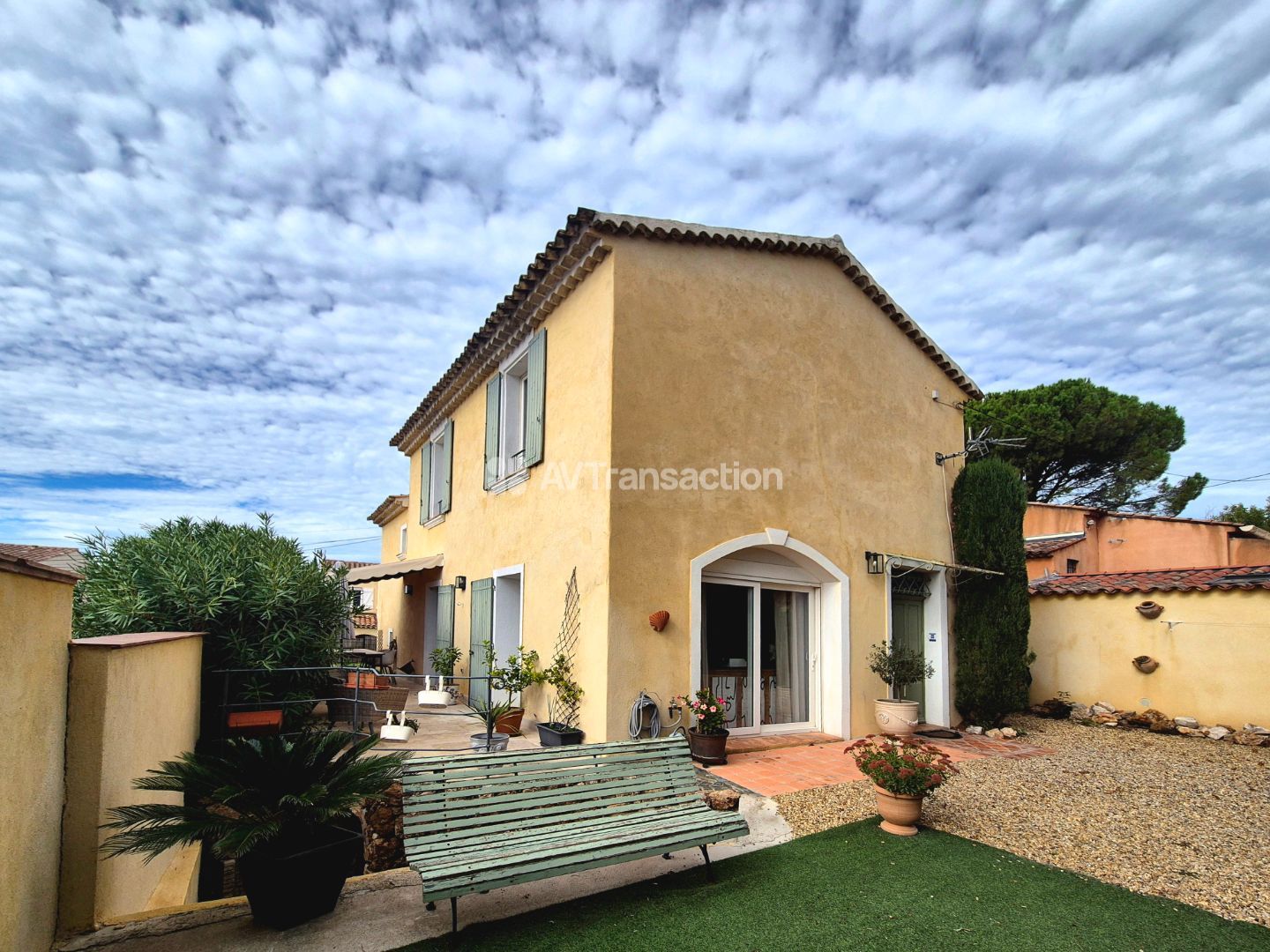 Maison à vendre  - 5 pièce(s) - 119m2 - Les Arcs (83460)