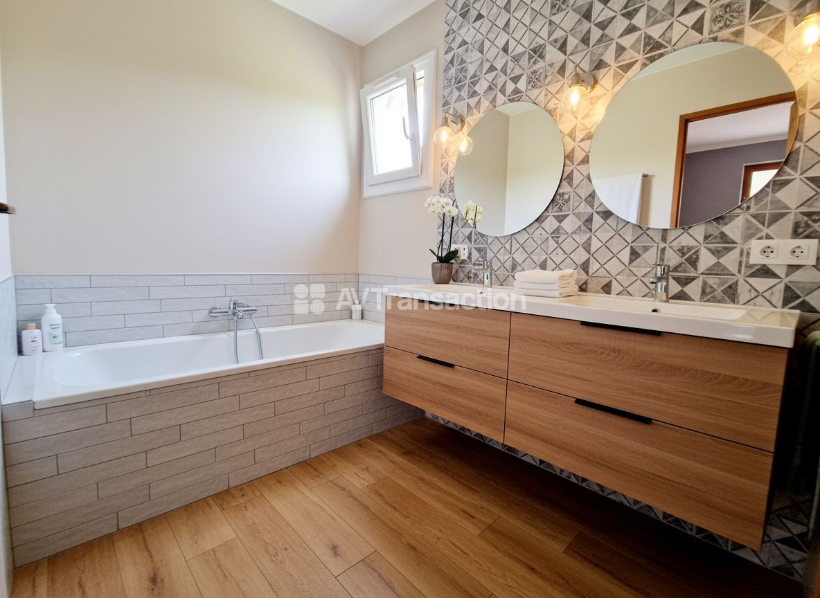 Maison à vendre  - 4 pièce(s) - 101m2 - Auriol (13390)