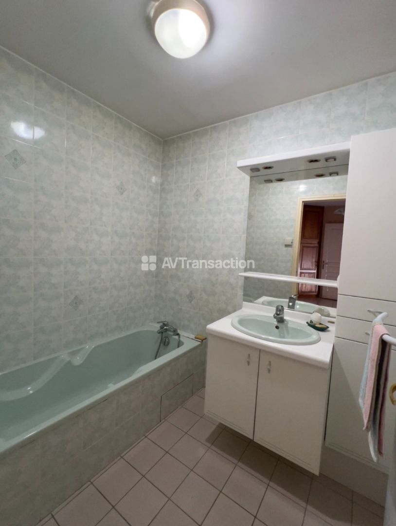 Maison de village à vendre  - 6 pièce(s) - 110m2 - Artemare (01510)