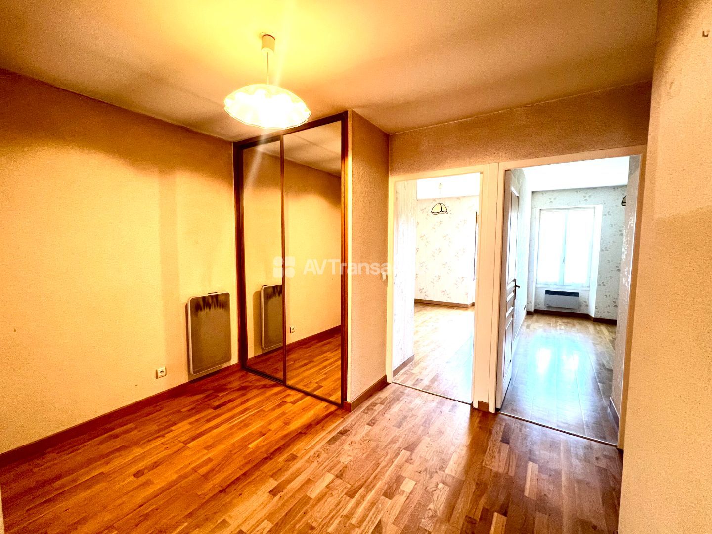 Maison de village à vendre  - 6 pièce(s) - 110m2 - Artemare (01510)