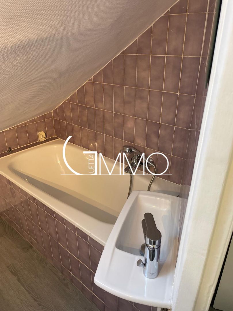 Appartement à vendre  - 1 pièce(s) - 7.18m2 - Paris (75009)