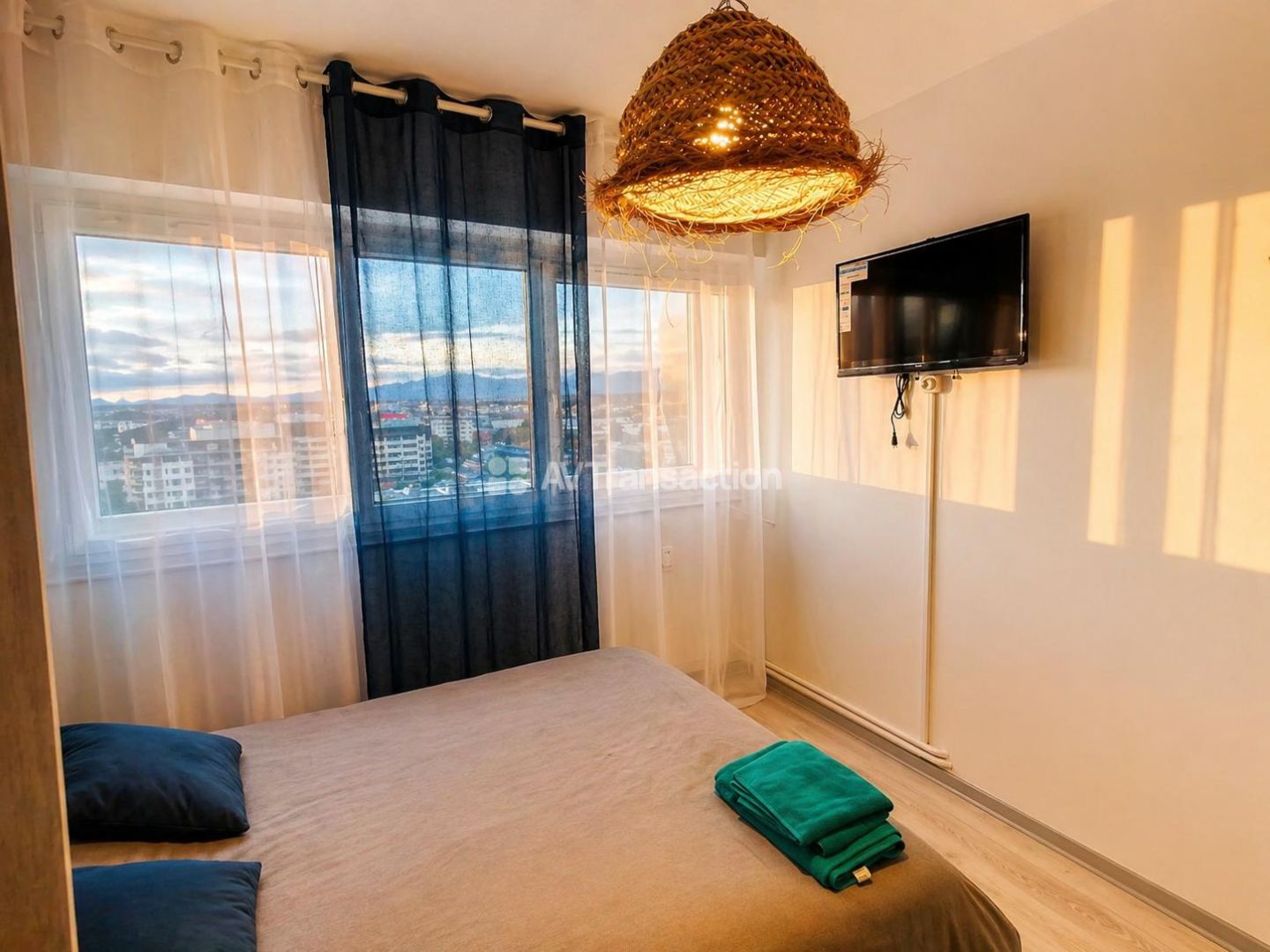Appartement à vendre  - 6 pièce(s) - Vétraz-monthoux (74100)