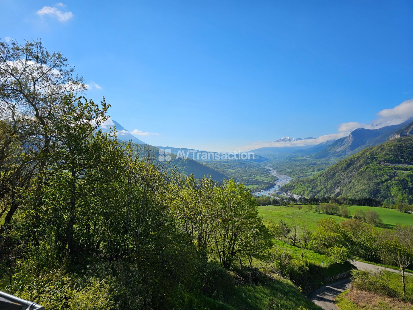 Maison à vendre  - 5 pièce(s) - 100m2 - Aspres-lès-corps (05800)