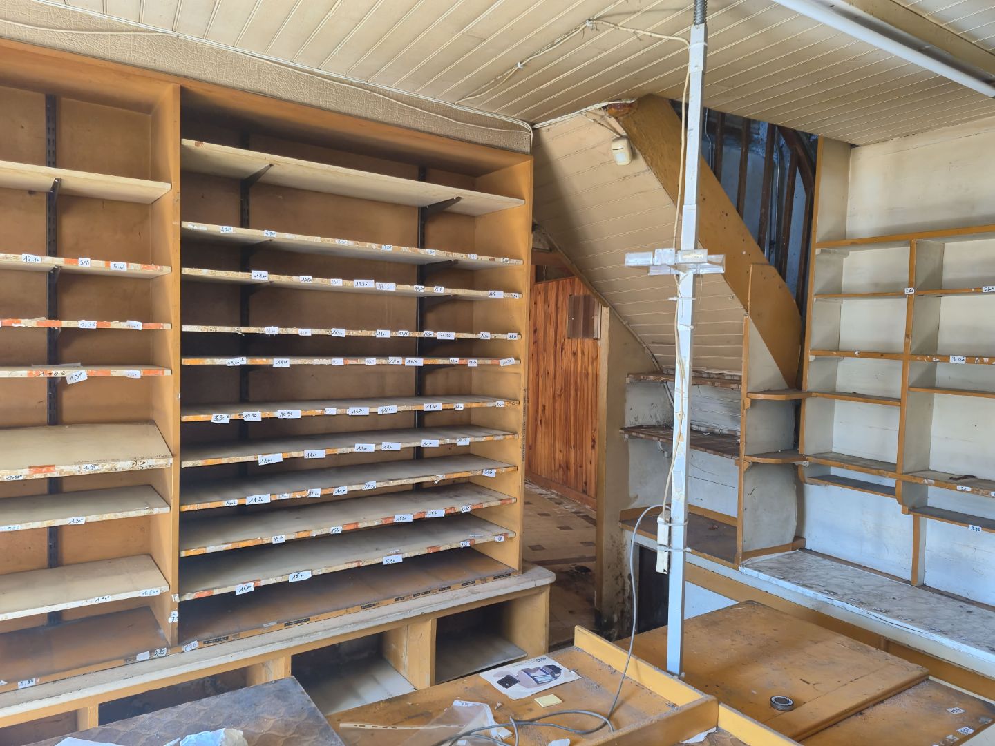 Immeuble à vendre  - 10 pièce(s) - 127.6m2 - Decazeville (12300)