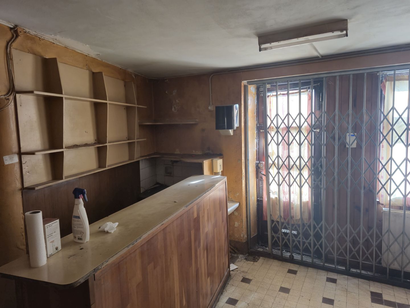 Immeuble à vendre  - 10 pièce(s) - 127.6m2 - Decazeville (12300)