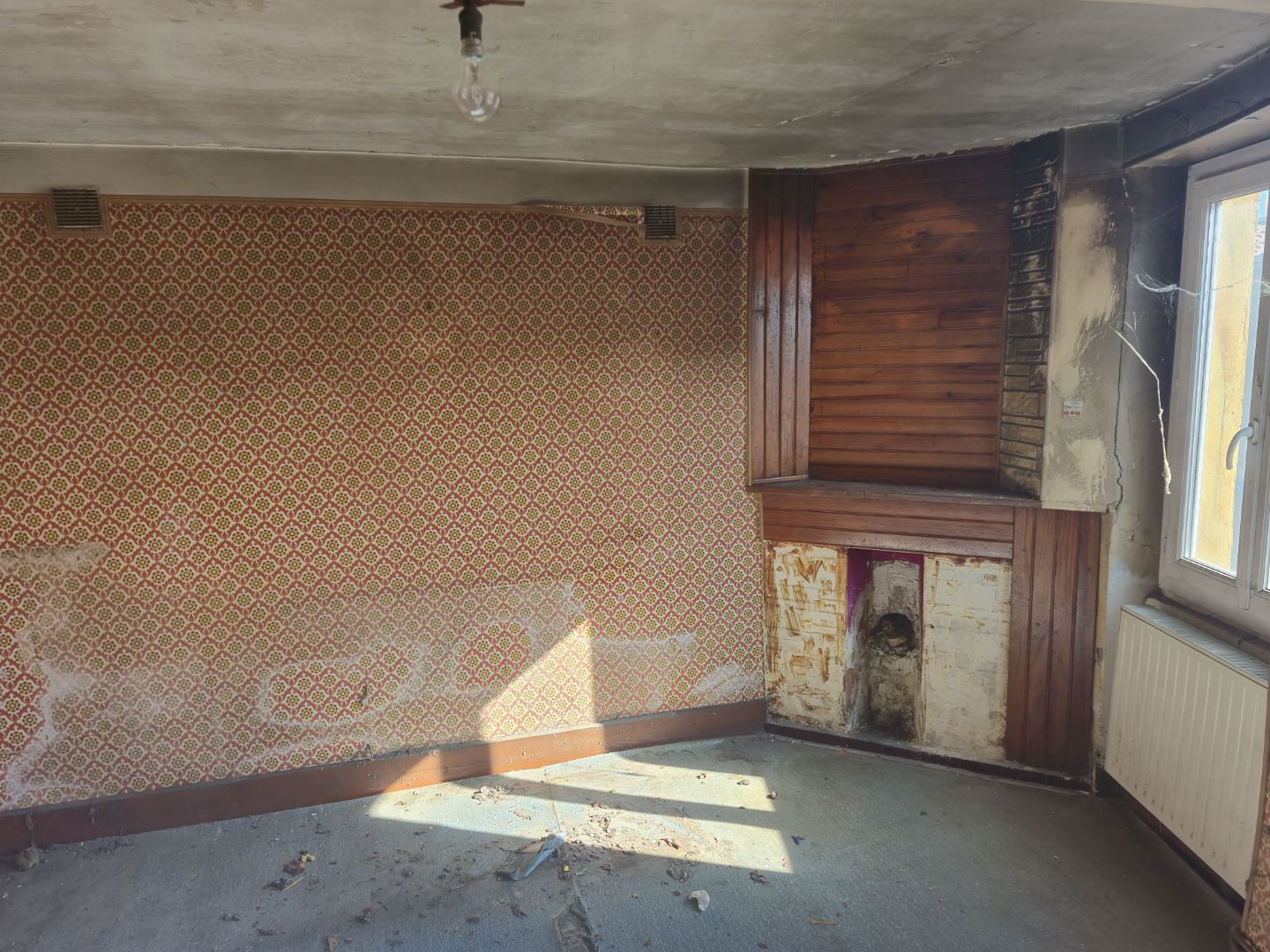 Immeuble à vendre  - 10 pièce(s) - 127.6m2 - Decazeville (12300)