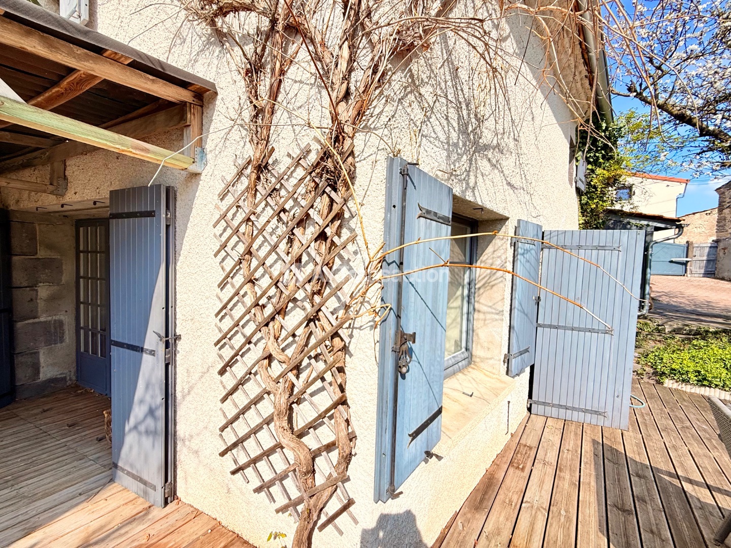 Maison à vendre  - 5 pièce(s) - 140m2 - Martres-sur-morge (63720)