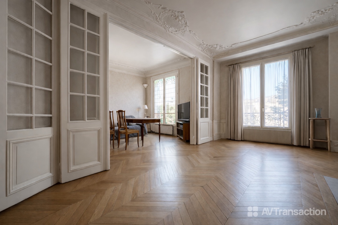 Appartement de charme de 92 m² en étage élevé avec ascenseur