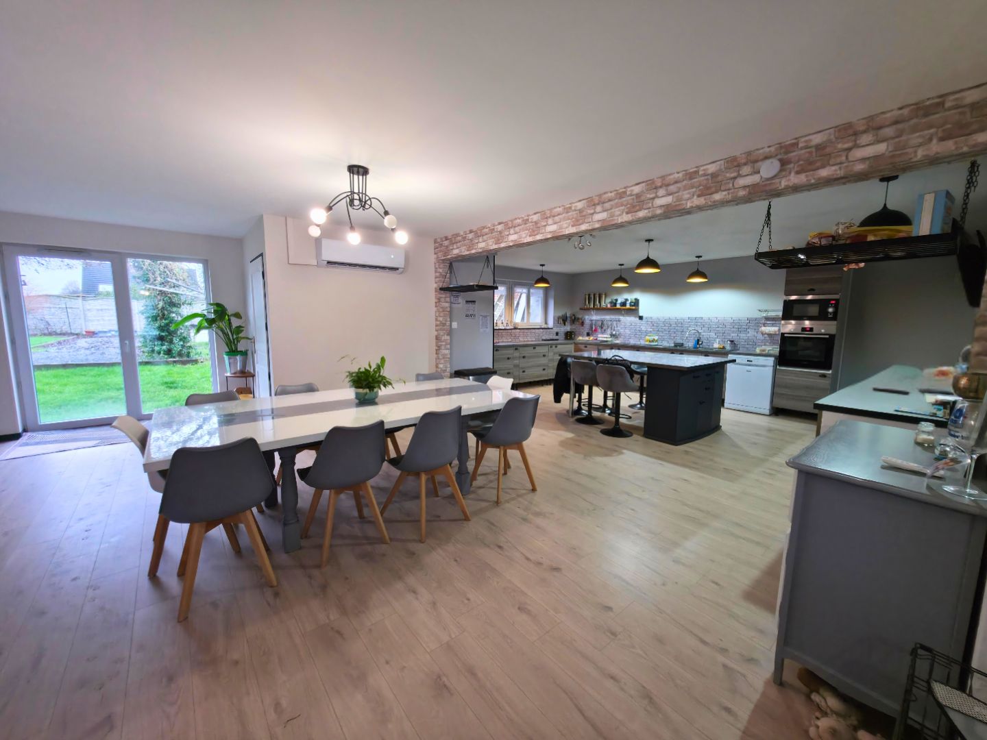 Longere à vendre  - 8 pièce(s) - 290m2 - Pommereuil (59360)