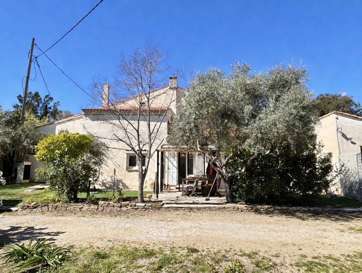 Maison à vendre  - 4 pièce(s) - 107m2 - Roquebrune-sur-argens (83520)
