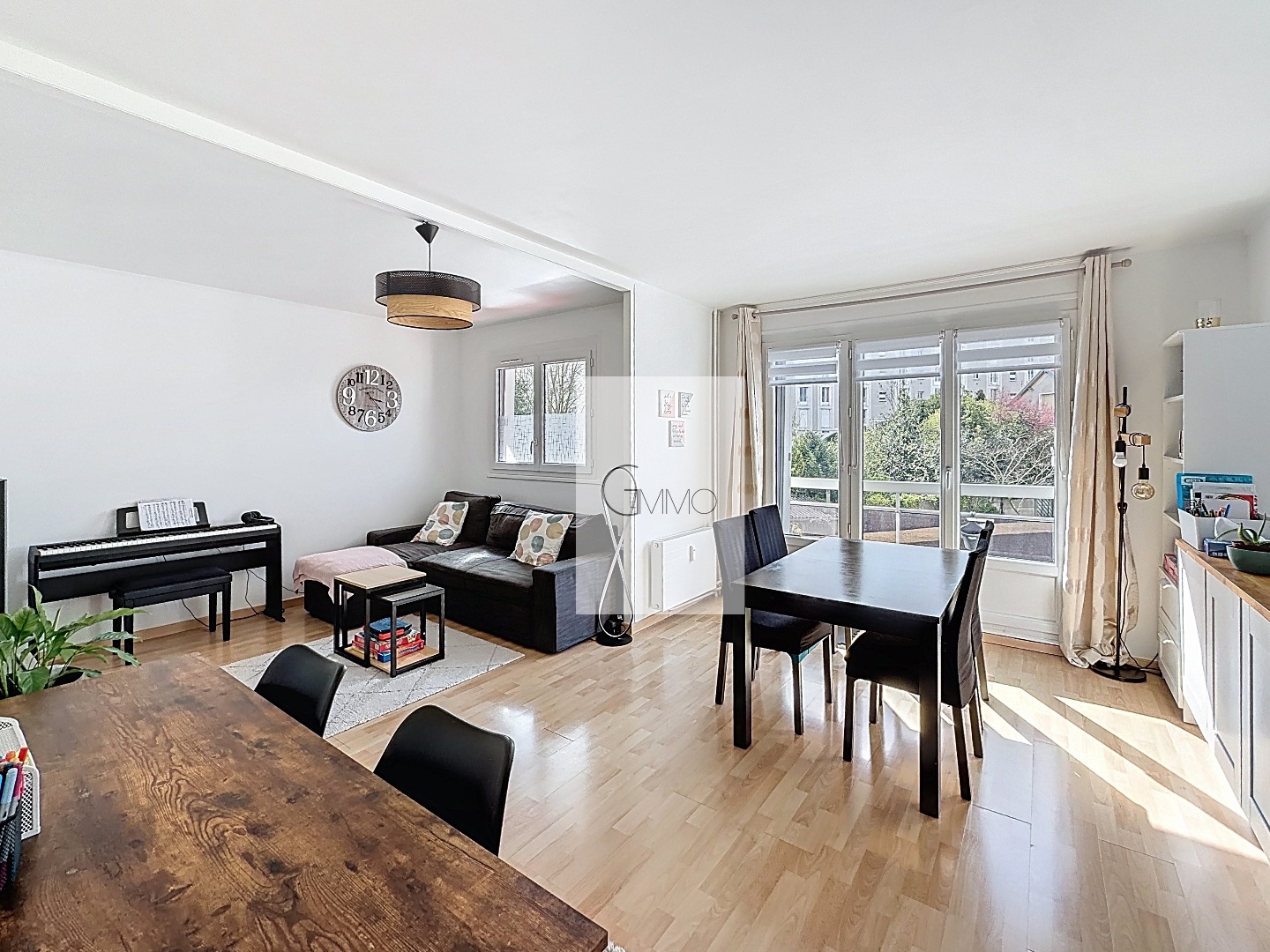 Exclusivité – 3/4 pièces +/- 70 m² avec balcon cave & parking