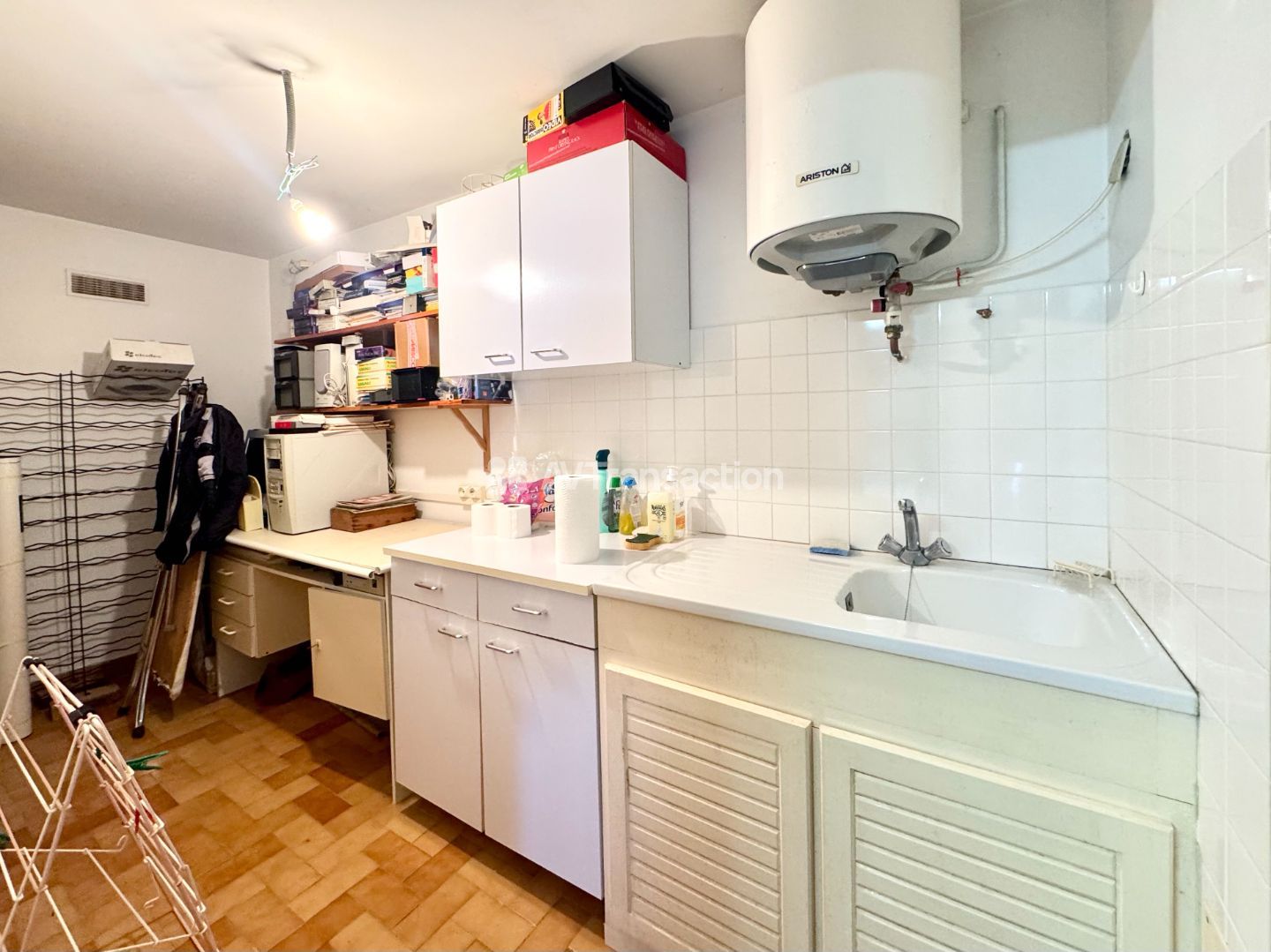 Maison plain pieds + dépendance 1000m2
