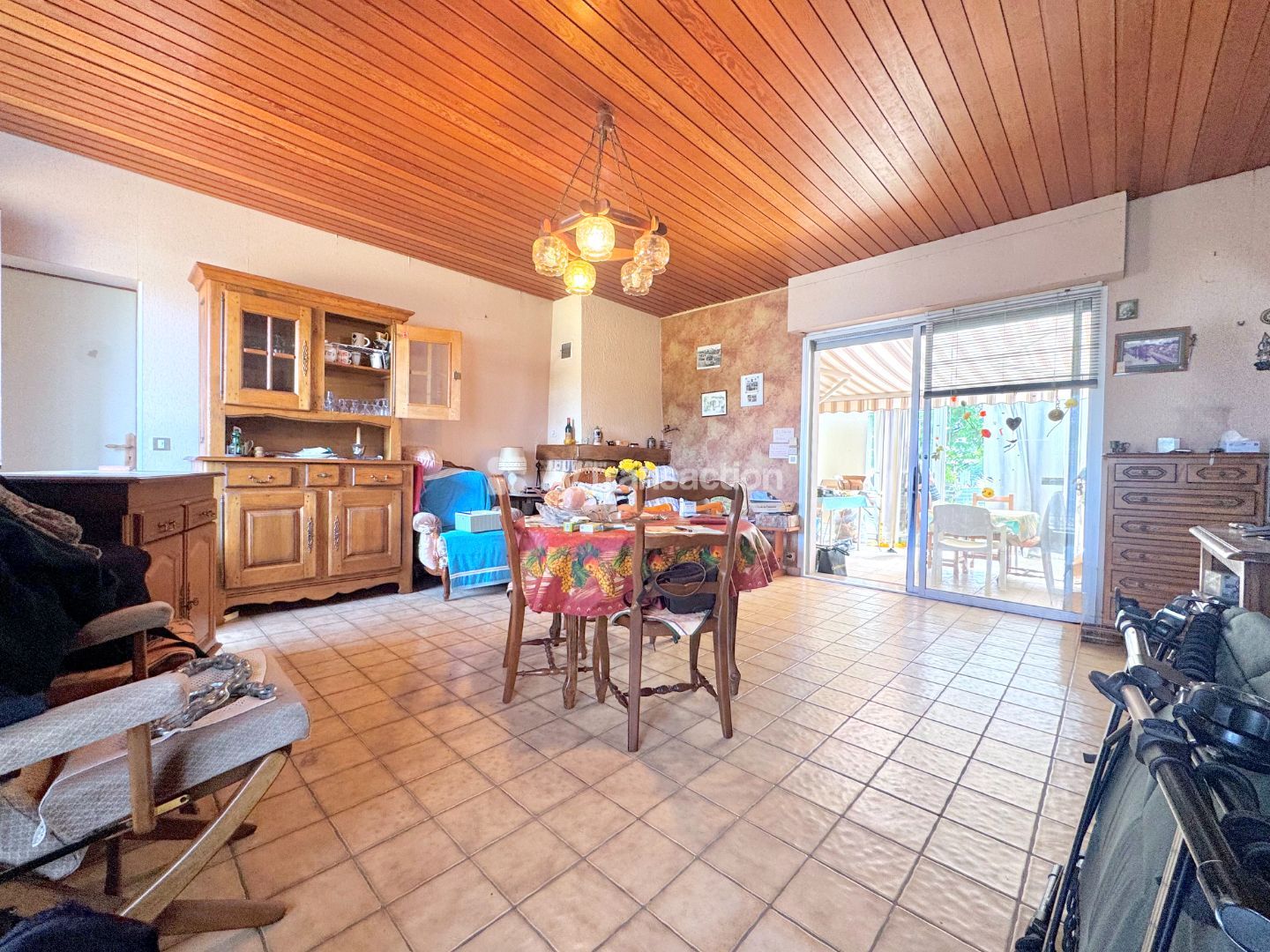 Maison plain pieds + dépendance 1000m2