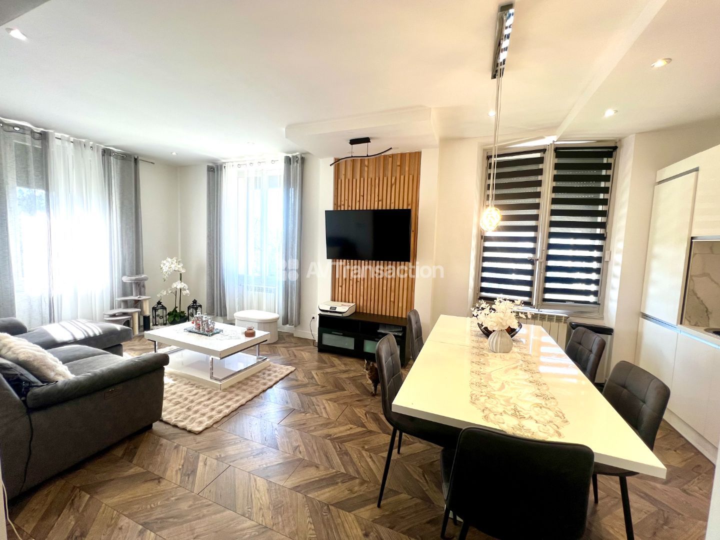 Maison individuelle à vendre  - 10 pièce(s) - 190m2 - Chambéry (73000)