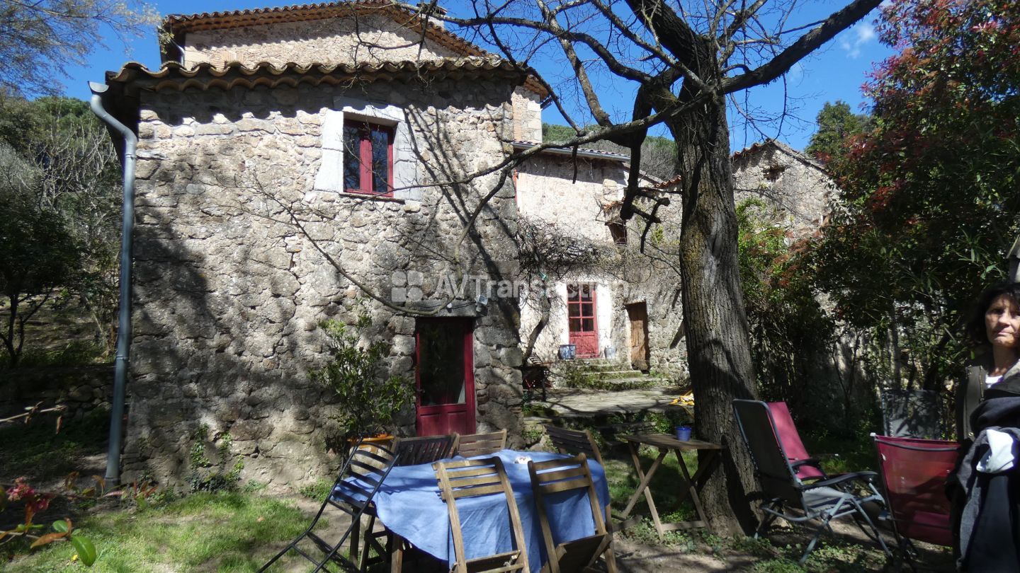 Maison de caractère à vendre  - 12 pièce(s) - 251m2 - Lasalle (30460)