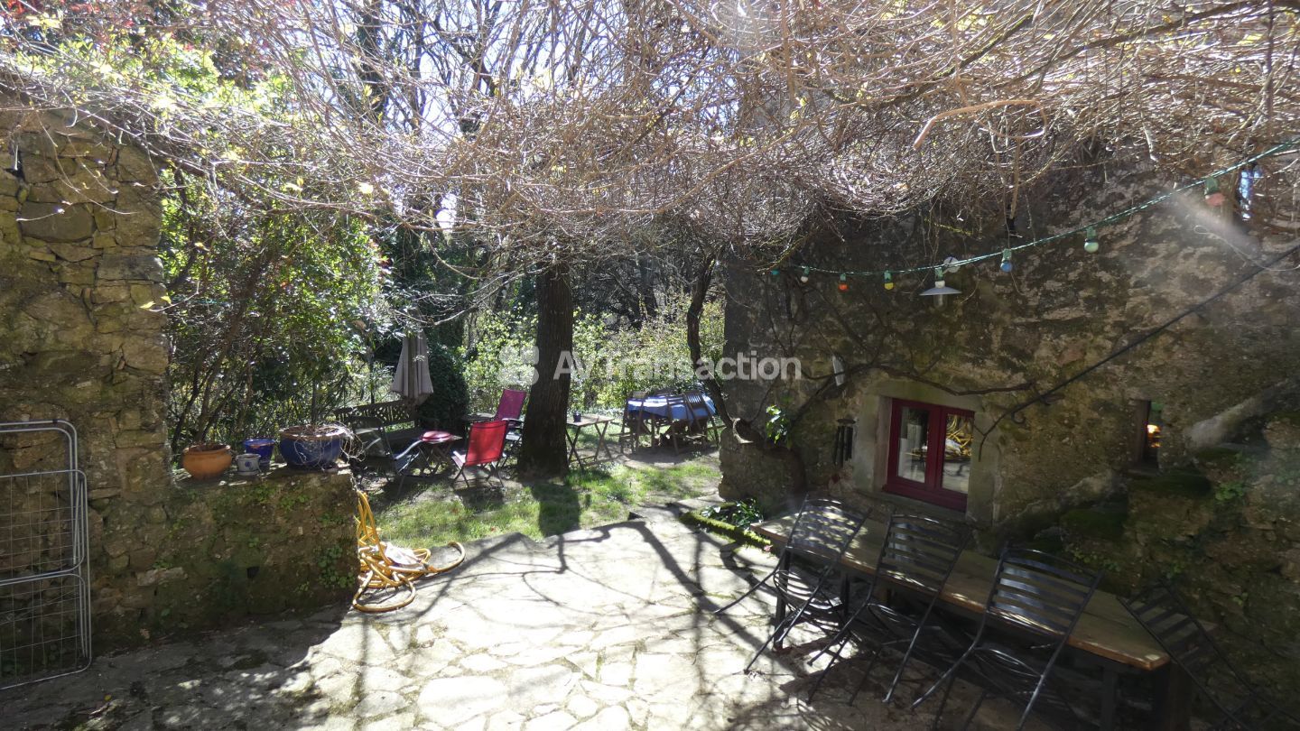 Maison de caractère à vendre  - 12 pièce(s) - 251m2 - Lasalle (30460)