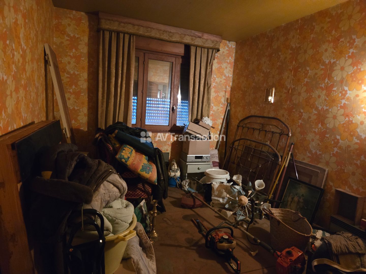 Maison à vendre  - 12 pièce(s) - 242m2 - Gray (70100)