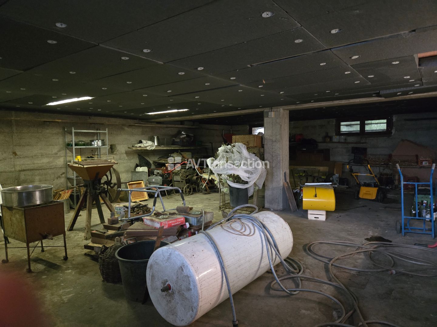 Maison à vendre  - 12 pièce(s) - 242m2 - Gray (70100)