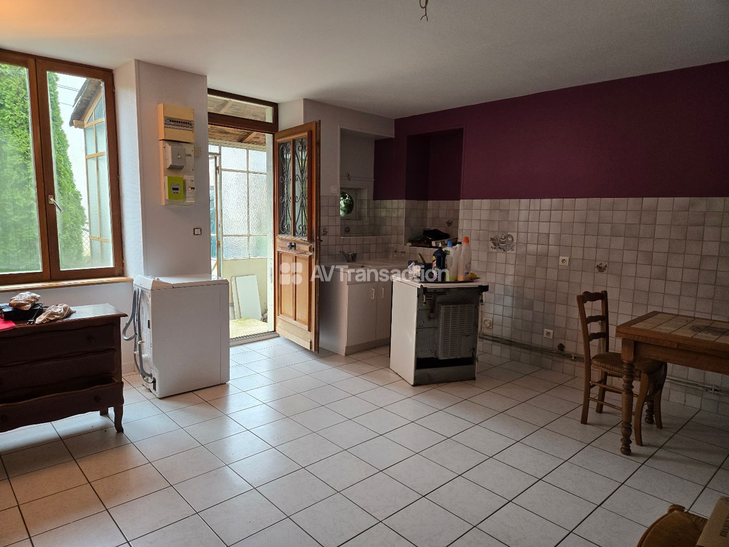 Maison à vendre  - 12 pièce(s) - 242m2 - Gray (70100)