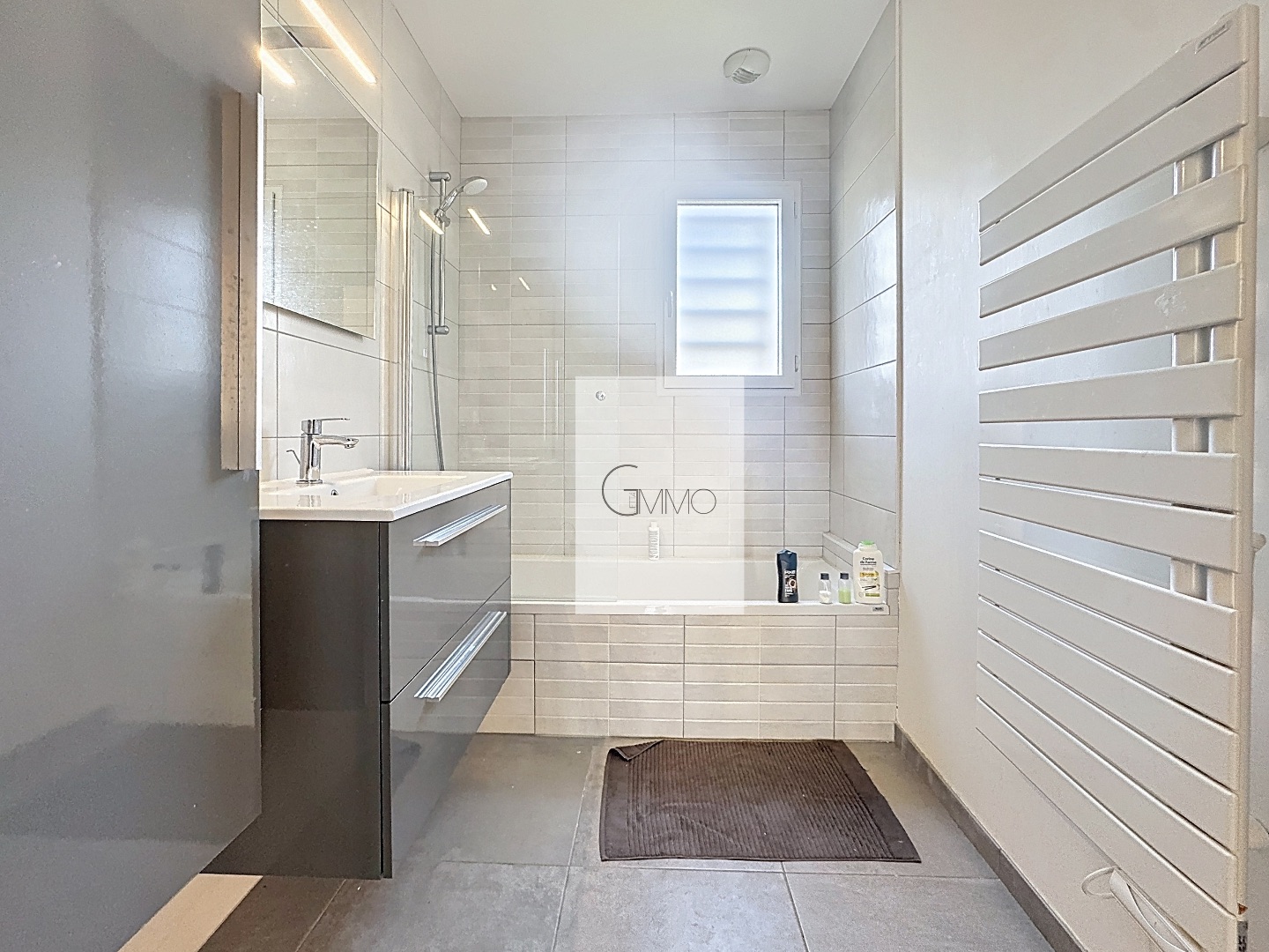 Maison à vendre  - 7 pièce(s) - 178m2 - L'haÿ-les-roses (94240)