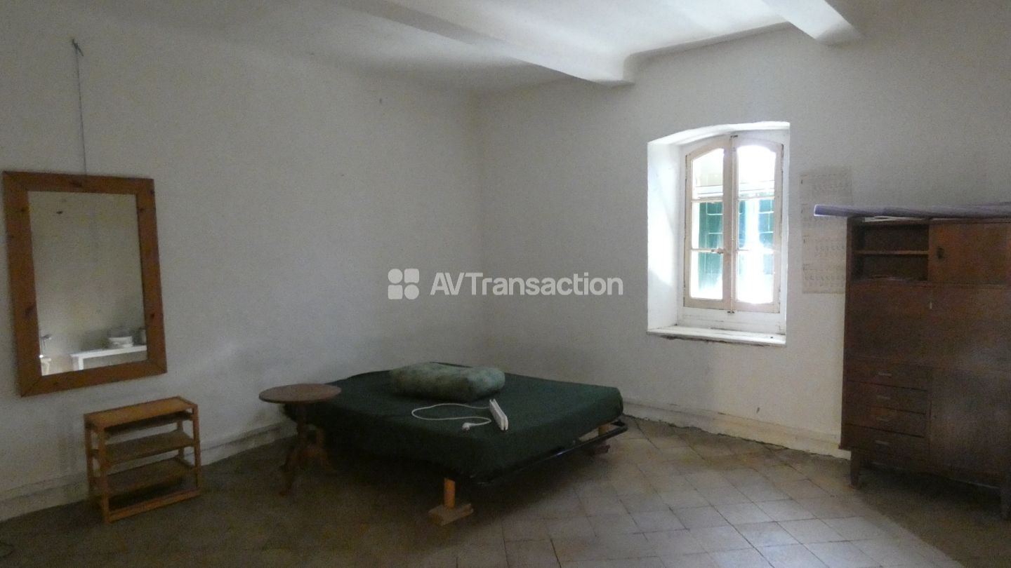 Maison de village à vendre  - 14 pièce(s) - 275m2 - Colognac (30460)