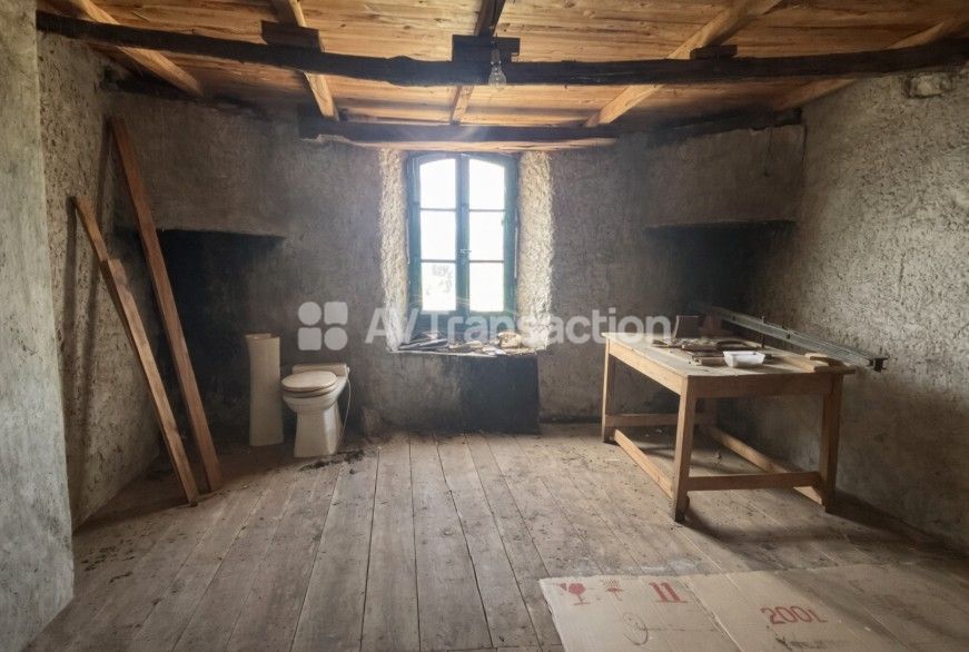 Maison de village à vendre  - 14 pièce(s) - 275m2 - Colognac (30460)