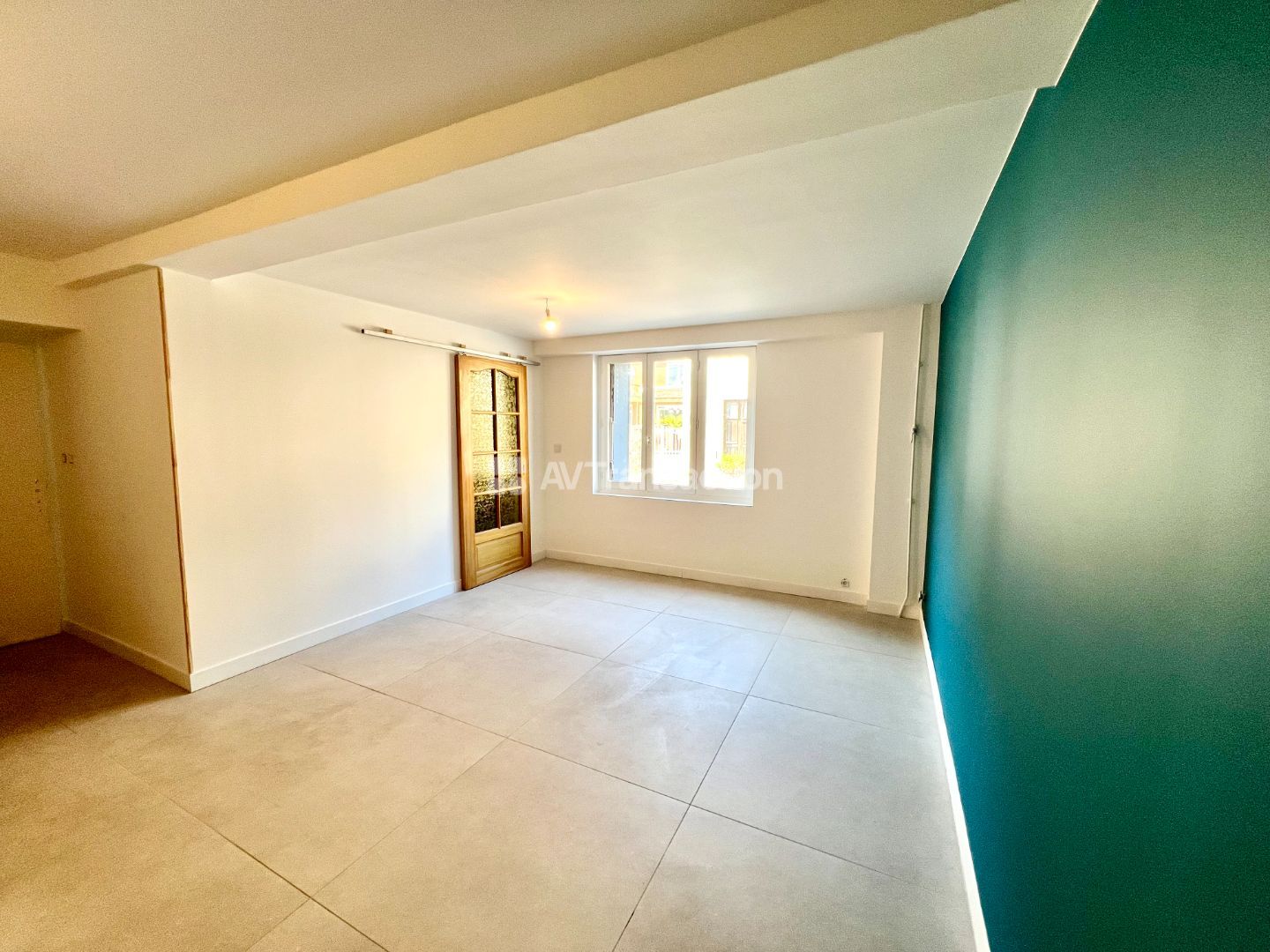 Maison de village à vendre  - 6 pièce(s) - 150m2 - Peyrieu (01300)